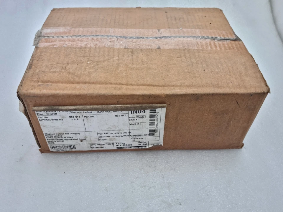 Schneider Electric A9HXSND06WB182 DB Distribution Box New